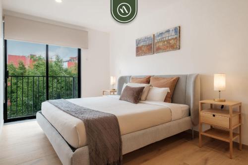 Hipódromo Apartamento | Luxury 2 BR Condo in Condesa