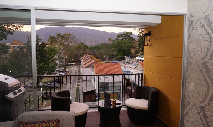 Zona Colonial Apartamento | Apartamento de lujo de 2 dormitorios y 2 baños.