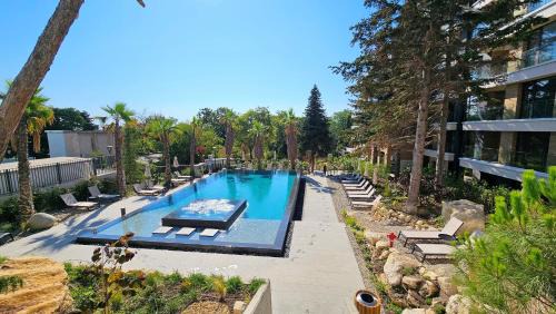 Saints Constantine and Helena Apartamento | Luxury 2 Room Flat Free Parking, Pool and WiFi