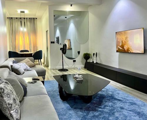 Ofin Apartamento | Luxury 2bedroom Apt in lekki,24hrs light, Wifi