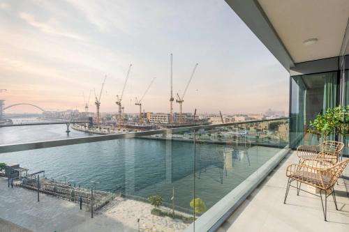 Al Safa Apartamento | Luxury 2BR and Study Water View in Al Wasl