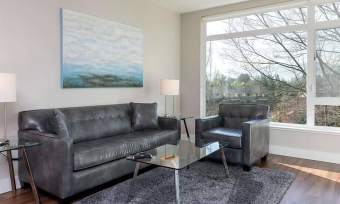 Shoreline West Apartamento | Luxury 2BR | Work From Home | Downtown Mountain View