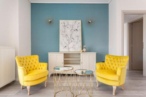 Glyfada Apartamento | Luxury 3-BD condo with 80sqm balcony in Glifada