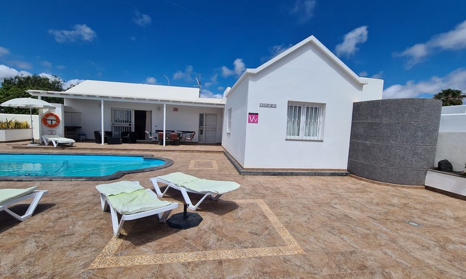 Los Mojones Villa | Villa Lujo 3 Dormitorios Piscina Privada en Los Mojones, Puerto del Carmen (VV)