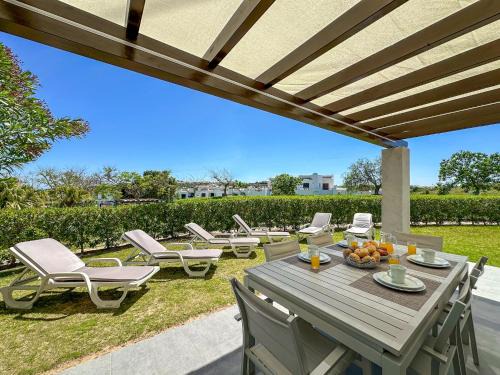 Alpouvar Apartamento | Luxury 3 Bedroom Apartment, Albufeira Resort