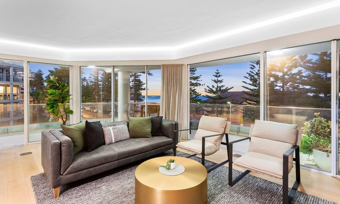 Manly Apartamento | Luxury 3 Bedroom Apartment Steps from World Famous Manly Beach