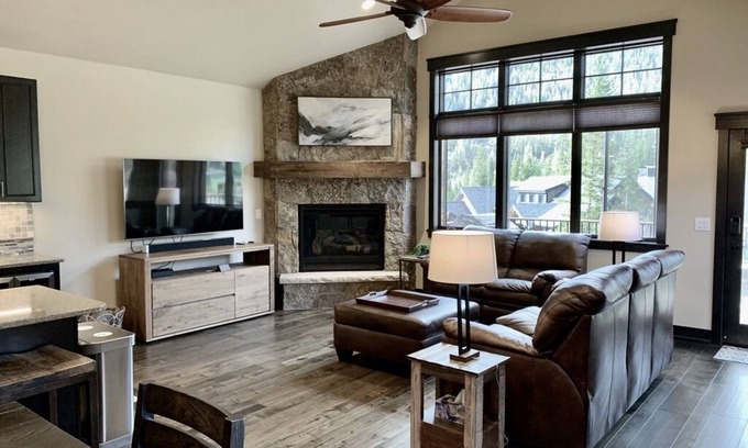 Keystone Casa | Luxury 3 Bedroom Mountain Townhome in Keystone