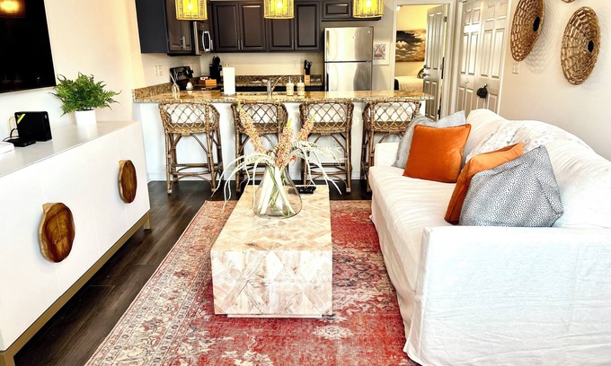 Clemson Casa | Luxury 3 bedroom, professionally furnished home 1 mile from Clemson University!