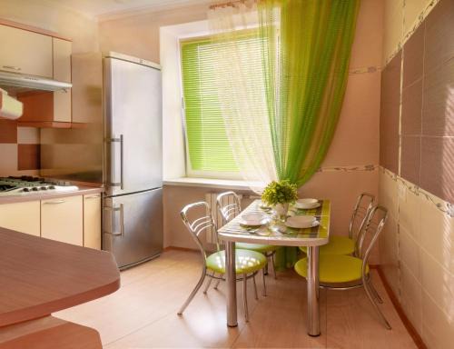 Sukhinovka Apartamento | Luxury 3 Rooms Apartments in Center by Green House