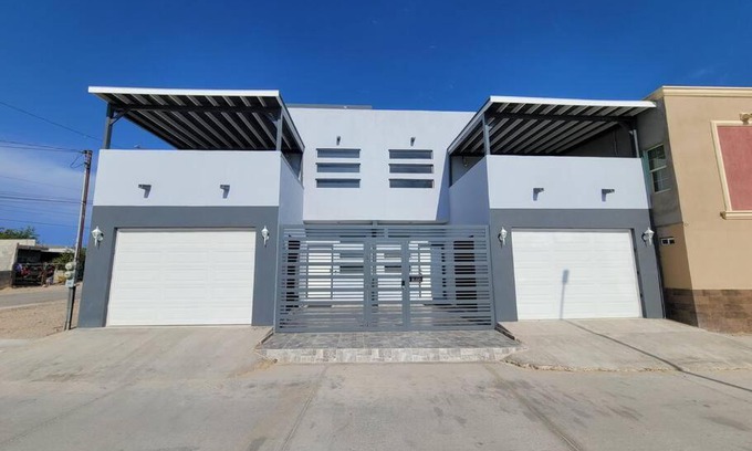 Colonia Obrera Casa | Luxury 3 Story Vacation Rental!