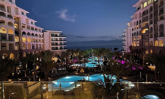 San José del Cabo Complejo | LUXURY 3BD/4BA Penthouse Ocean View At An All New 5 Star Resort On The Beach!!