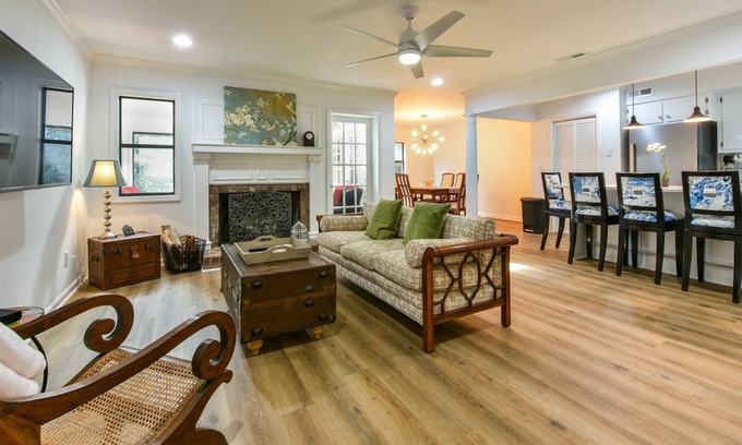 Charleston Casa | Luxury 3BR/ 2.5 BA Townhouse on James Island