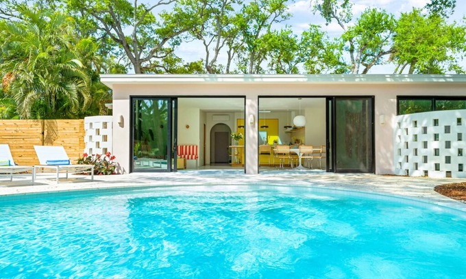 Central Beach Casa | Mid-Century Designer Beach House w/ Modern Luxuries. Walk Everywhere!