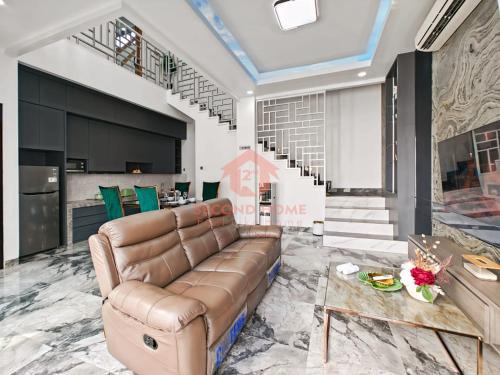 Padangsambian Klod Villa | Luxury 3BR Krobokan Villa A Pool & Wi-Fi