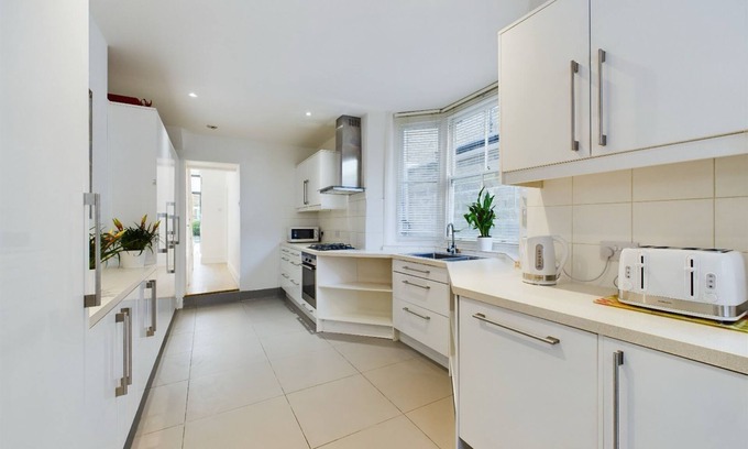 Walworth Casa | Luxury 4 Bed 2 Bath Westminister Big Ben