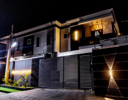 Lagos Apartamento | Luxury 4 Bedroom Ensuite - Lagos