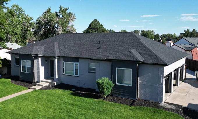 Montbello Casa | Beautiful Home w/jetted tub, fire pit, pool table, and bar etc.