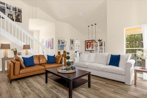 Ventura Casa | Luxury 4BR Home at Ventura Golf and Country Club