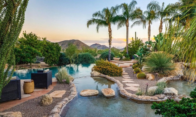 North Scottsdale Casa | ESPECIALES DE VERANO DISPONIBLES !!! 5 acres del Paraíso ~ ¡Vea nuestros comentarios!