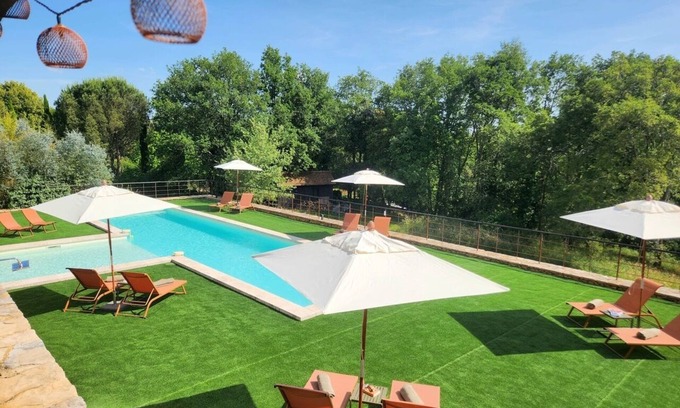 Castelnaud-la-Chapelle Casa | Luxury 5BR Home | Heated Pool | Near Sarlat+Beynac