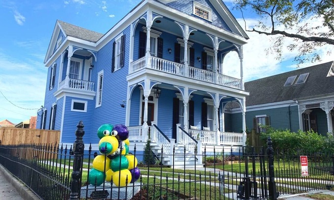 West Riverside Casa | Luxury 5BR Historic New Orleans Home| Free Parking