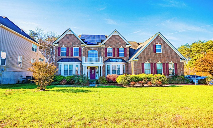 Montpelier Casa | Luxury 5Brooms 4,5Baths Home &Free parking Near DC
