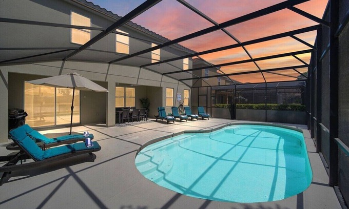 Sunridge Woods Casa | Luxury Florida Vacation Home – Private South Facing Pool & Close Disney