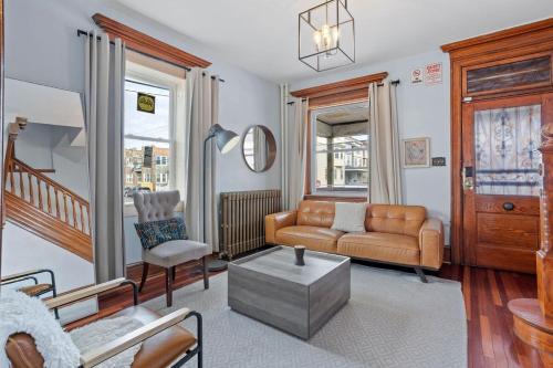Atlantic City Casa | Luxury 8 Bedroom House, Steps to Tropicana, Beach and Boardwalk!
