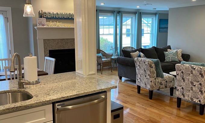Fifth Ward Casa | Luxury Accommodations