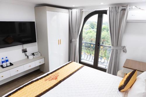 Soc Son Hotel | Luxury Airport Hotel