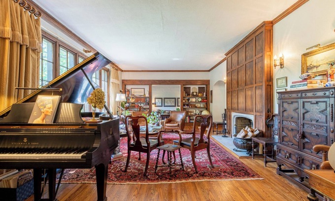 Midtown Casa | Luxury and Old World Charm in Historic Midtown
