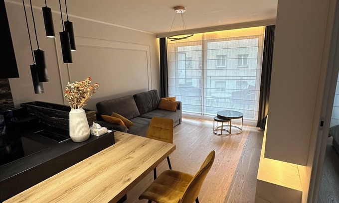 Issy-les-Moulineaux Apartamento | Luxury Apartment Near Paris