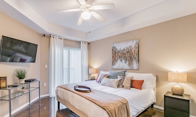 Channel District Apartamento | Luxury Apartment - all the amenities!