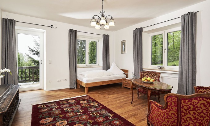 Grassau Apartamento | Luxury apartment Brahms with 3 bedrooms for up to 5 pers. approx. 110 sqm