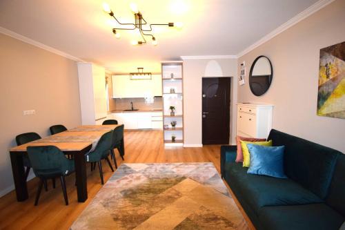Tirgu Mures Apartamento | Luxury Apartment Central
