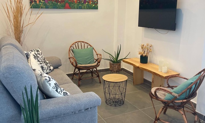 Camino de Ronda Apartamento | Luxury apartment close to everything