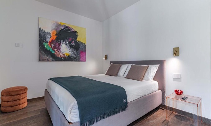 Zona Solari Apartamento | Luxury apartment - Free Parking - Duomo-Navigli