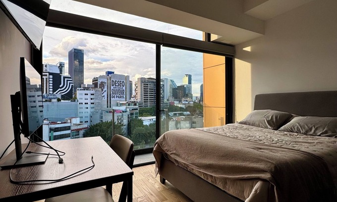 Zona Rosa de la Ciudad de México Apartamento | Luxury Apartment in Roma Norte With Stunning Views