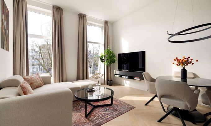 Oude Westen Apartamento | Luxury apartment in the heart of Rotterdam. offering elegance, comfort and modern amenities.