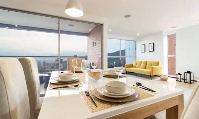 El Tesoro Apartamento | Luxury apartment in Poblado-Jacuzzi-Panoramic view