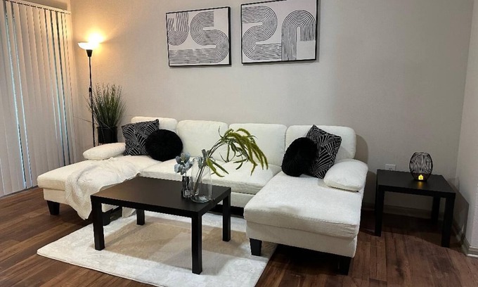 Greenway Plaza-Upper Kirby Apartamento | Luxury Apartment in Upper Kirby