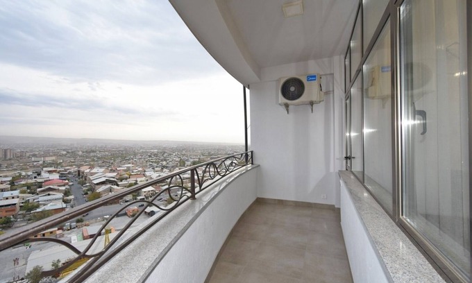 Kentron Apartamento | Luxury apartment on Tsitsernakaberd hgw