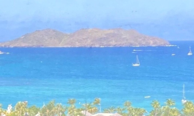 Saint-Jean Apartamento | Luxury apartment stunning views /5 minutes from Saint Jean Beach/ swimming pool