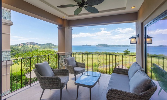 Playa Panamá Apartamento | Luxury apartment with breathtaking ocean view