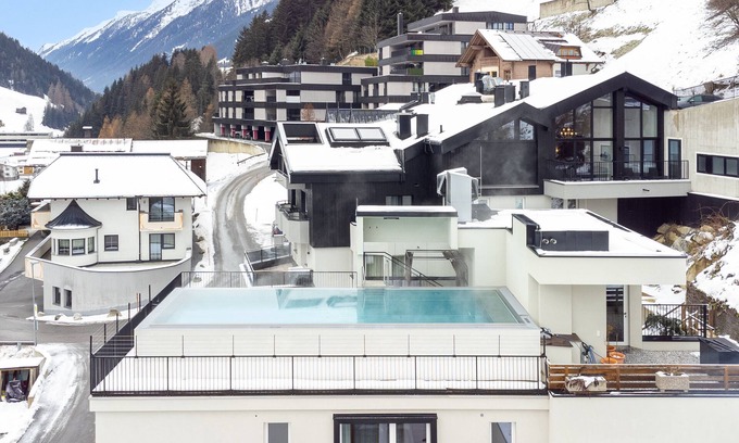 Kappl Apartamento | Luxury apartment with a pool - Adults ONLY