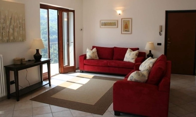 Argegno Apartamento | Apartamento de lujo con fantásticas vistas al lago y a la montaña