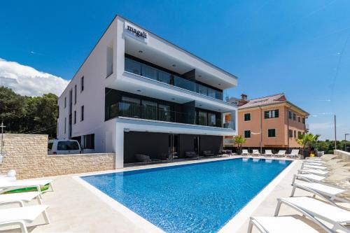 Borik Apartamento | Luxury Apartments Magali 2