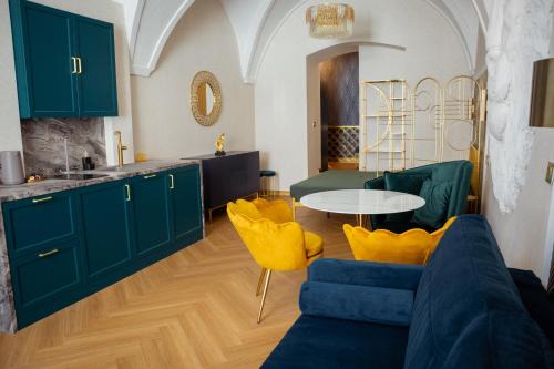 Banska Bystrica Apartamento | Luxury apartments Banská Bystrica on the main square- LUSSO, FRESCO, PURE