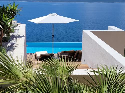 Marusici Apartamento | Luxury Apartments Villa Ruzmarina with New heated Infinity Pool and Lounge Area