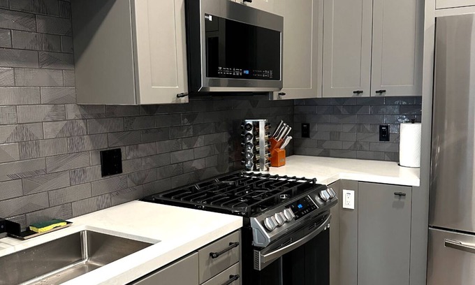 Placentia Apartamento | Luxury Apt 15 Min by Disneyland